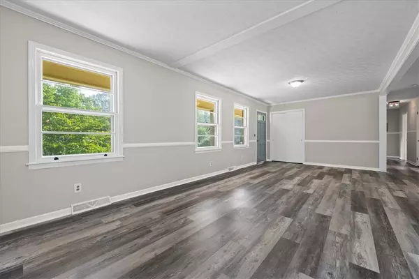 Central, SC 29630,374 Mountain View DR