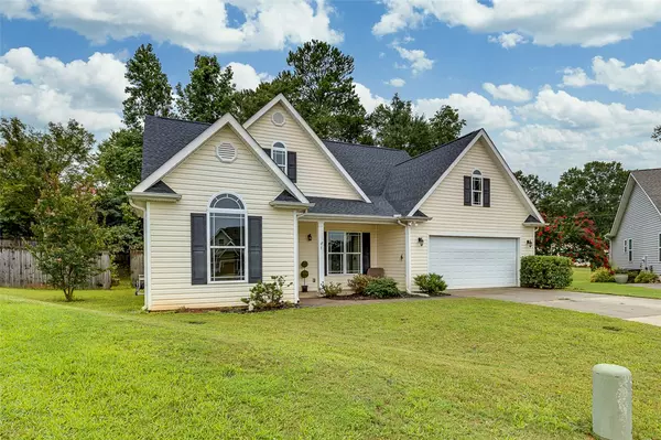Simpsonville, SC 29680,7 Cabrini CT