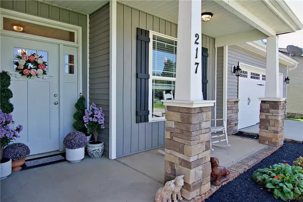 Seneca, SC 29678,217 N Stonegate DR