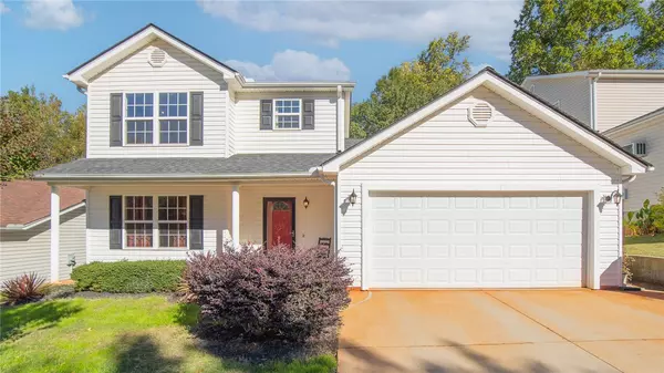 8 Kingscreek DR, Greer, SC 29650