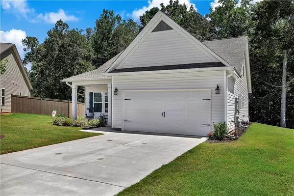 Seneca, SC 29678,413 Sonoma CT