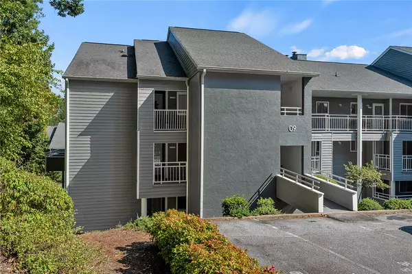 Anderson, SC 29625,905 Northlake DR