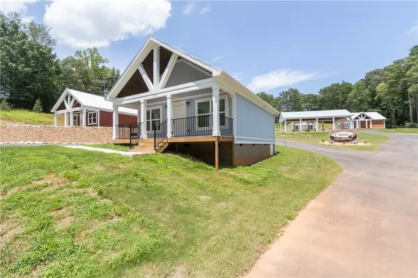 Townville, SC 29689,1029 Smyzer RD