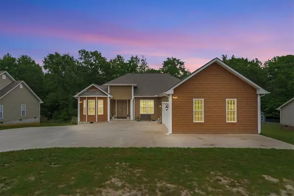 Williamston, SC 29697,128 Sheila DR
