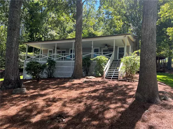 84 Palmetto DR, Abbeville, SC 29620