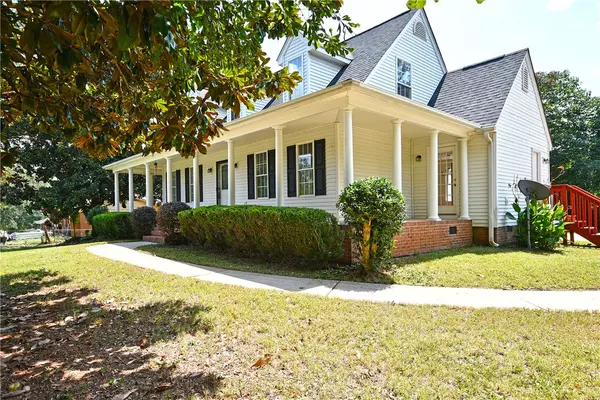 Williamston, SC 29697,102 Tripp ST