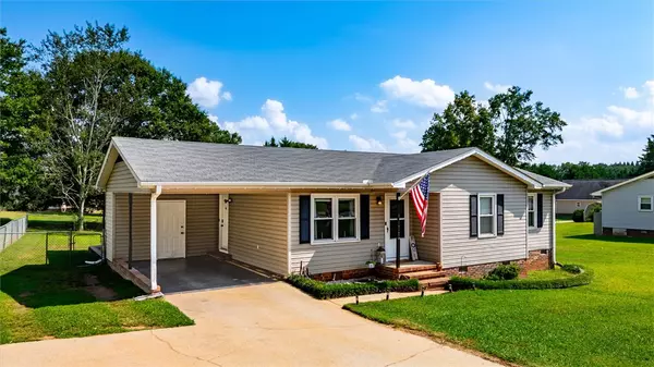 Pendleton, SC 29670,1208 Five Forks RD