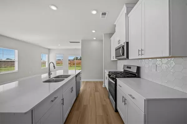 Pendleton, SC 29670,411 Shortleaf LN