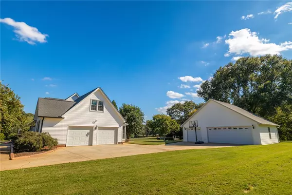 Pendleton, SC 29670,107 Welcome LN