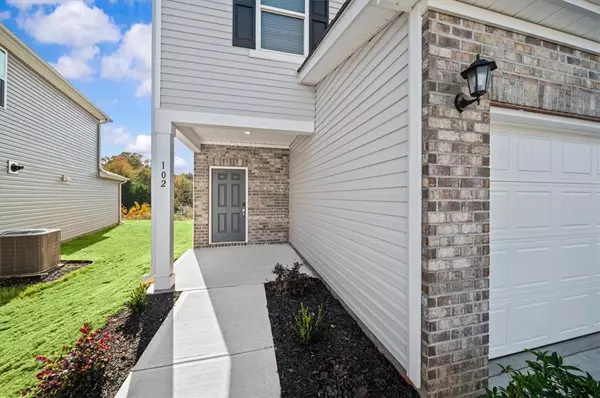 Pendleton, SC 29670,102 Longleaf LN