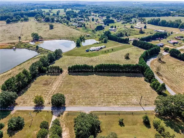 Williamston, SC 29697,48 Lester RD