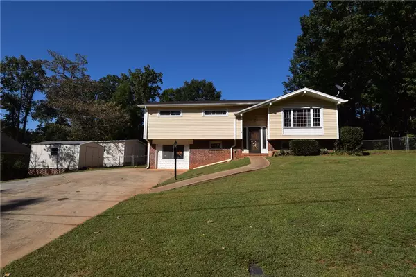 Seneca, SC 29678,110 Meadow DR