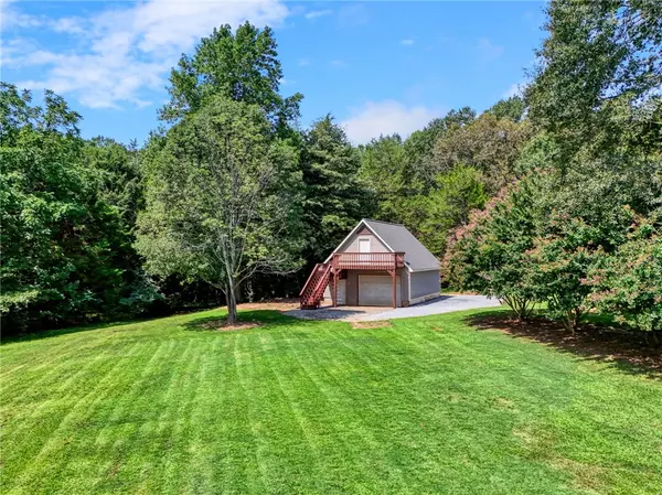 Easley, SC 29640,547 Crest DR