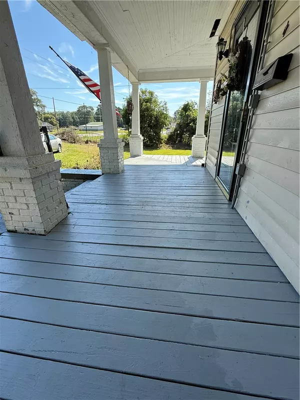 Honea Path, SC 29654,511 N Main ST