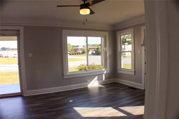 Iva, SC 29655,300 Betsy ST