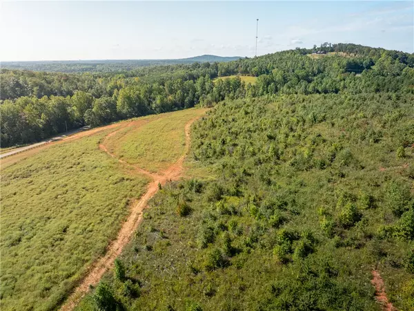 Easley, SC 29640,05 Hood RD