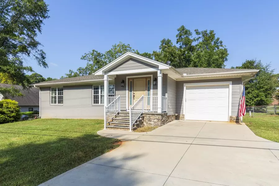 507 Rochester HWY, Seneca, SC 29672