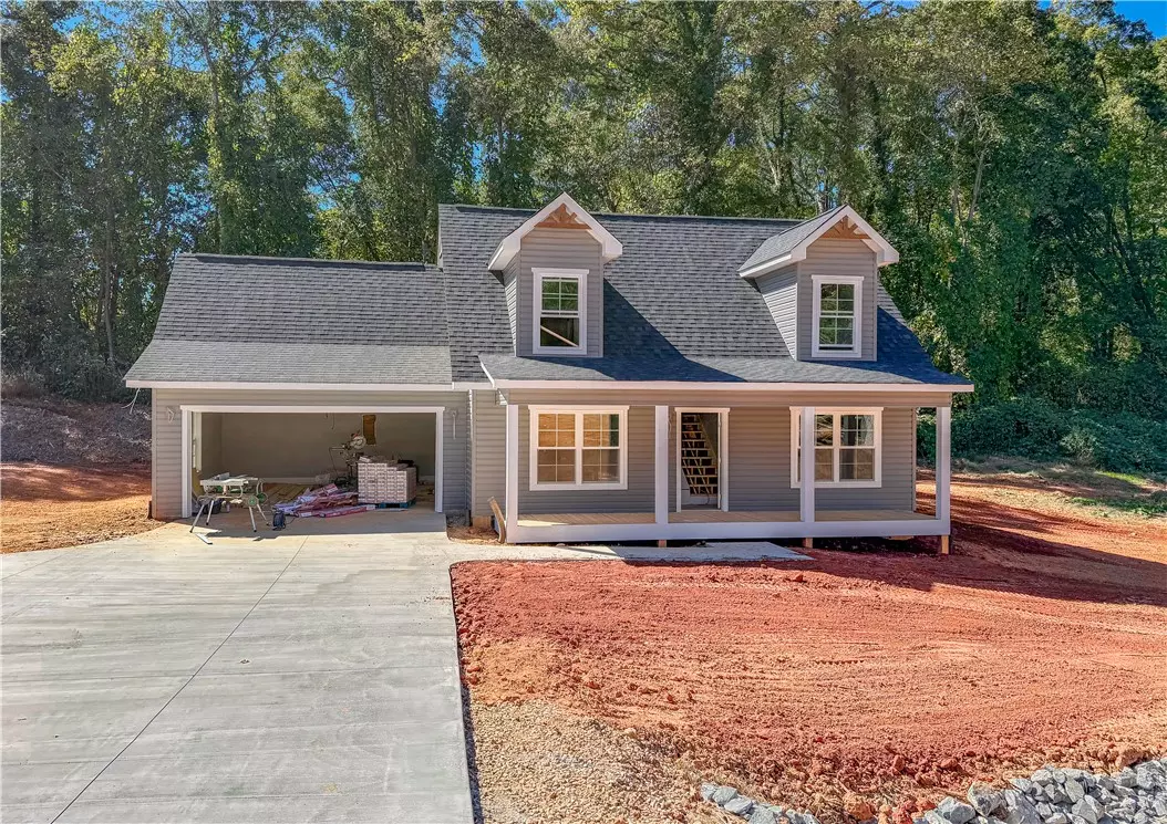 Seneca, SC 29678,340 Code CIR