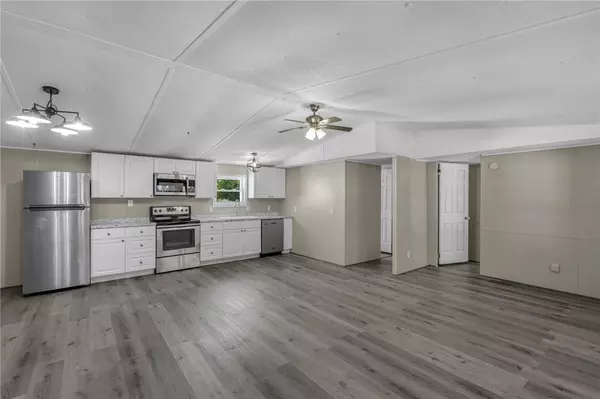 Pickens, SC 29671,352 Riggins RD