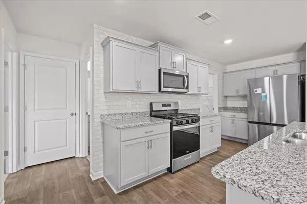 Easley, SC 29640,145 Bailing DR