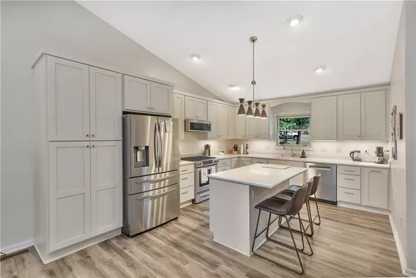 Townville, SC 29689,1103 Cherokee RD