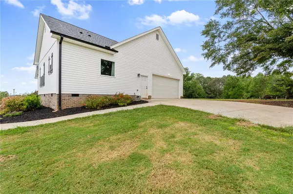 Six Mile, SC 29682,249 Cedar Hill RD