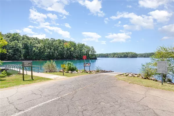Westminster, SC 29693,303 W Sheffield DR