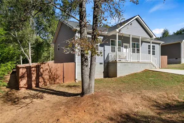 Anderson, SC 29624,100 Prairie LN