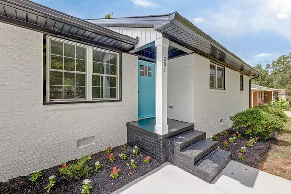 Laurens, SC 29360,203 Montgomery ST