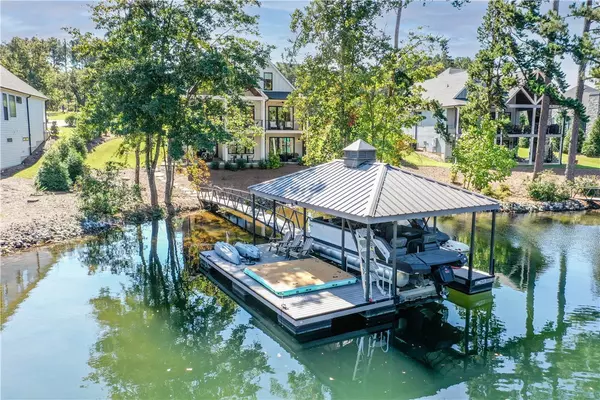 Seneca, SC 29672,409 Lakestone CT