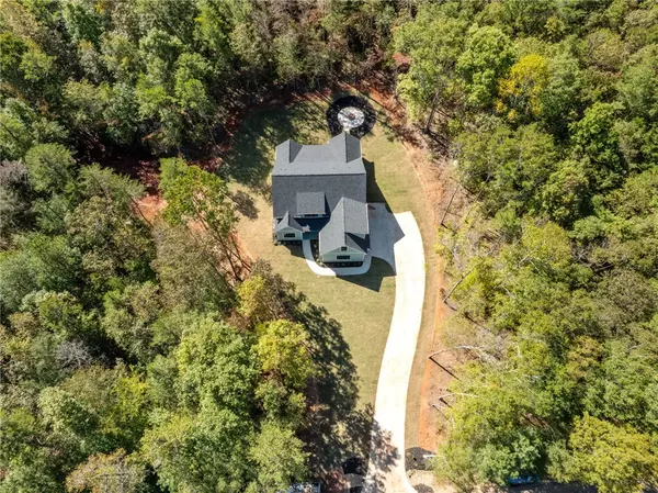 Fair Play, SC 29643,122 Moonlight DR