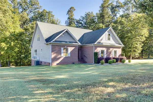 Townville, SC 29689,110 Valley DR