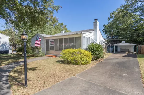 Anderson, SC 29625,2408 Lever CT