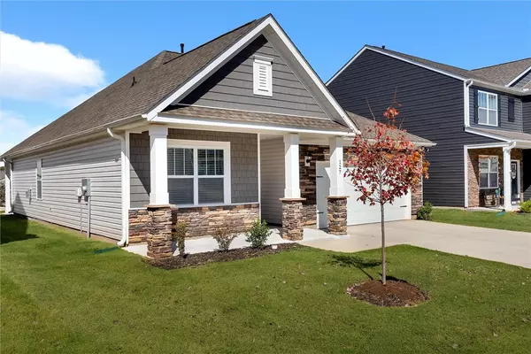 Simpsonville, SC 29680,127 Bayridge RD