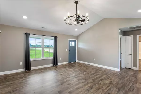 Fair Play, SC 29643,215 Tammi LN