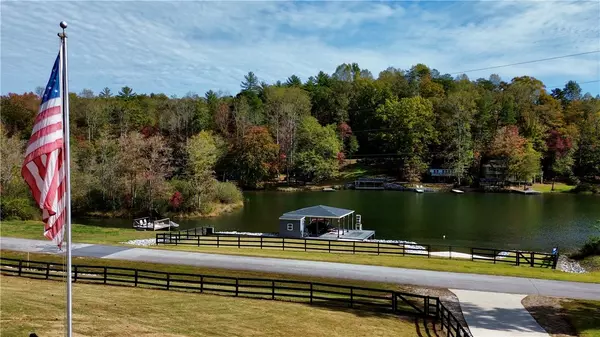 Tamassee, SC 29686,188 Jumping Branch RD