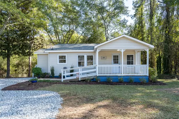 Seneca, SC 29672,5060 Keowee School RD