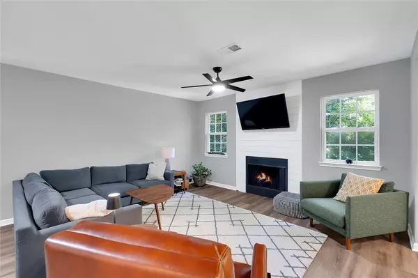 Cleveland, SC 29635,527 North River RD