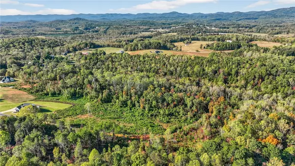 Taylors, SC 29687,6840 Mountain View RD