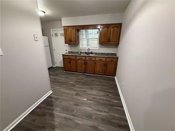 Walhalla, SC 29691,107 A Sycamore LN