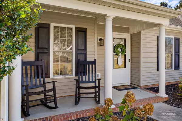 Williamston, SC 29697,136 Rock Moss DR