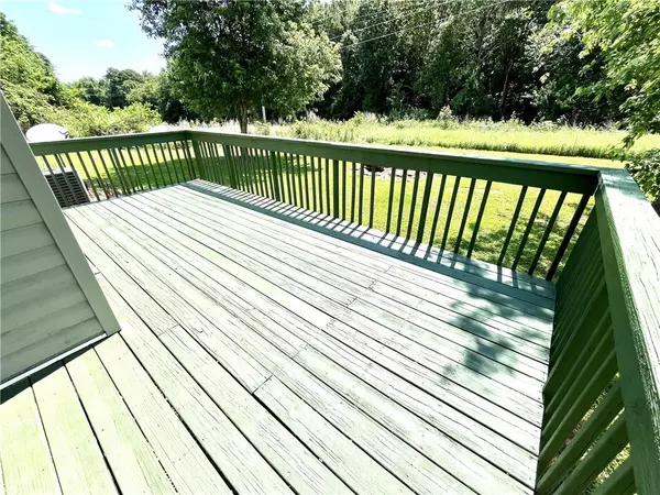 Seneca, SC 29678,393 Snow Creek RD