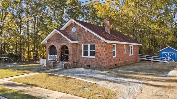 Greenwood, SC 29646,530 BOLT AVE