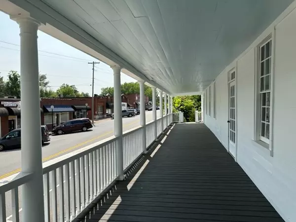 Pendleton, SC 29670,171 E Main ST