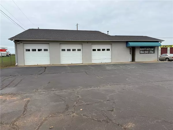 Pendleton, SC 29670,103 Welpine RD