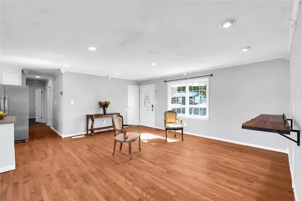 Starr, SC 29684,109 Carson DR