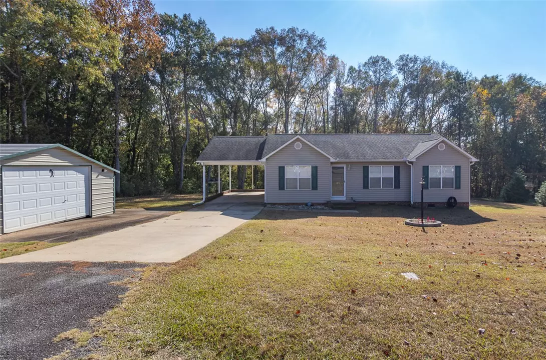Starr, SC 29684,105 Zula CIR