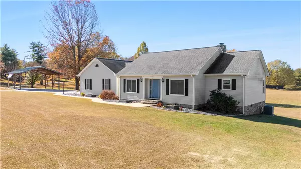 Campobello, SC 29322,5981 Highway 357