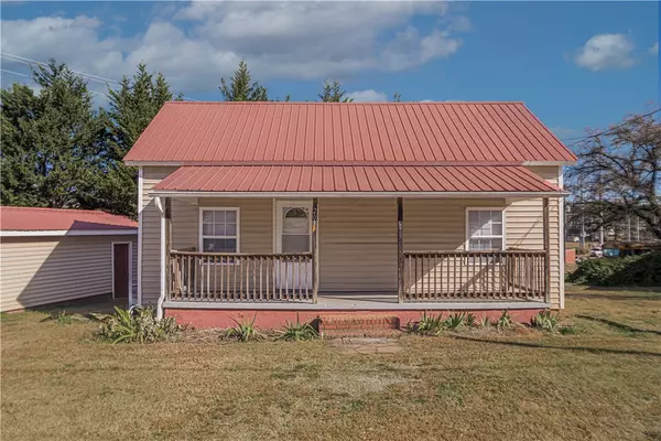 203 W Beattie ST, Liberty, SC 29657