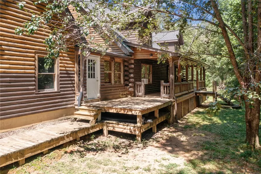 102 Rockcrest RD, Cleveland, SC 29635